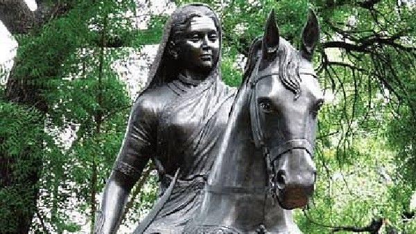 ಸ್ವಾತಂತ್ರ್ಯದ ಅಮೃತ ಮಹೋತ್ಸವ: ಕರ್ನಾಟಕದ ವೀರರಾಣಿ ಕಿತ್ತೂರಿನ ಚೆನ್ನಮ್ಮ ಅಜಾರಾಮರ