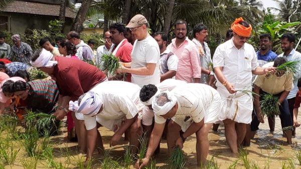 ಬೇಸಾಯದ ಕಡೆ ಯುವಕರನ್ನು ಸೆಳೆಯಲು ಅಂಕೋಲಾದಲ್ಲಿ ಕೃಷಿ ಹಬ್ಬ