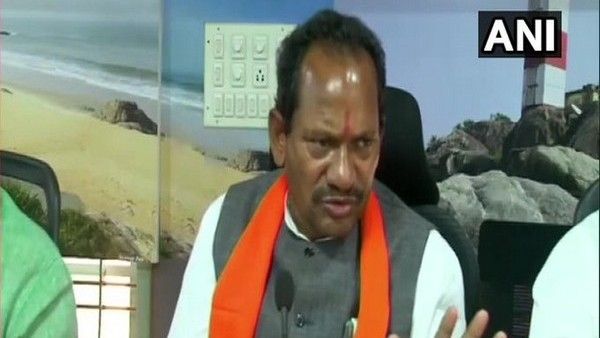 ಮಹಾರಾಷ್ಟ್ರ ಮಾದರಿಯಲ್ಲಿ ಗೋಶಾಲೆಗಳನ್ನು ಅಭಿವೃದ್ಧಿ: ಪ್ರಭು ಚೌಹಾಣ್