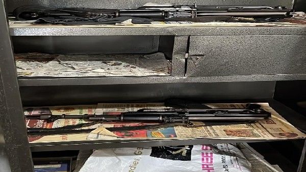 Breaking: ಜಾರ್ಖಂಡ್: ಇಡಿ ದಾಳಿ ವೇಳೆ ಎರಡು ಎಕೆ-47 ರೈಫಲ್‌ ವಶ