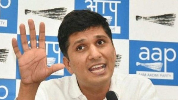 ಬಿಜೆಪಿ ಎಎಪಿ ನಡುವೆ ವಾಕ್ ಸಮರ: ಬಿಜೆಪಿ ಸೇರಲು 5 ಕೋಟಿ ರೂ. ಆಫರ್- ಎಎಪಿ ವಕ್ತಾರ ಸೌರಭ್ ಆರೋಪ