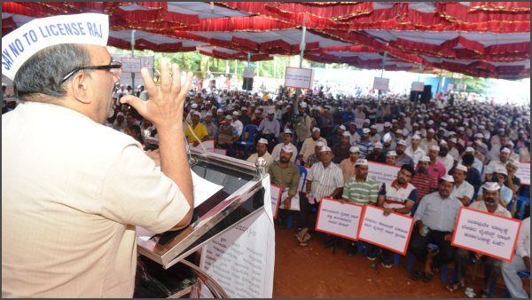 ಸರ್ಕಾರದ ಲೈಸನ್ಸ್ ರಾಜ್ ವಿರುದ್ಧ ಸಿಡಿದೆದ್ದ ಬೀಡಿ-ಸಿಗರೇಟು ಮಾರಾಟಗಾರರು