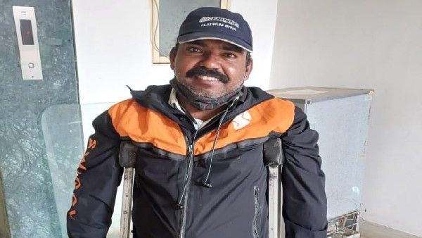 ದುಡಿಮೆಗೆ ಅಡ್ಡಿಯಾಗದ ಅಂಗವೈಕಲ್ಯ: ಬೆಂಗಳೂರಿನ ಸ್ವಿಗ್ಗಿ ಡೆಲಿವರಿ ಏಜೆಂಟ್‌ಗೆ ನೆಟ್ಟಿಗರ ಬಹುಪರಾಕ್