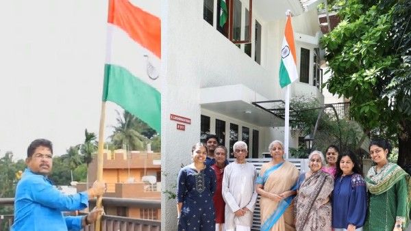 'ಹರ್ ಘರ್ ತಿರಂಗಾ': ಬಿಜೆಪಿ ನಾಯಕರ ಮನೆ ಮೇಲೆ ಧ್ವಜ