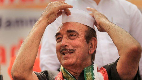 Breaking: ಕಾಂಗ್ರೆಸ್‌ಗೆ ಗುಲಾಂ ನಬಿ ಆಜಾದ್ ರಾಜೀನಾಮೆ!