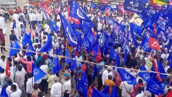 ಸಂವಿಧಾನ ದುರ್ಬಲಗೊಳಿಸುವ ಪ್ರಯತ್ನ ನಡೆಯುತ್ತಿದೆ; ಹಾಸನದಲ್ಲಿ ದಿನೇಶ್ ಅಮೀನ್ ಮಟ್ಟು ಕಳವಳ