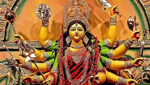 Navratri 2022 Mantra : 9 ದಿನಗಳ ಉತ್ಸವಕ್ಕಾಗಿ ದೇವಿ ಮಂತ್ರಗಳು, ಅವುಗಳ ಅರ್ಥ ಮತ್ತು ಮಹತ್ವ
