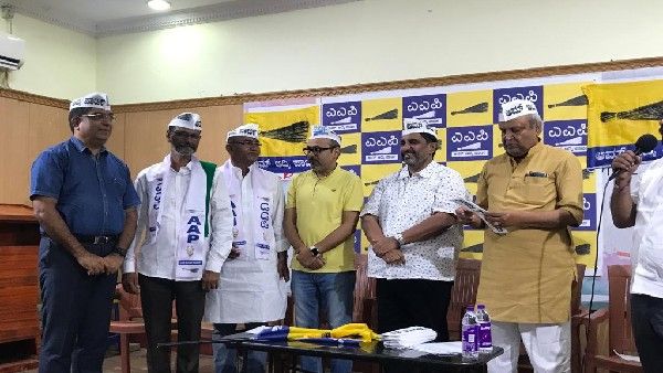 ಉತ್ತರ ಕರ್ನಾಟಕದ ಕೆಲ ನಾಯಕರು ಆಮ್‌ ಆದ್ಮಿ ಪಾರ್ಟಿ ಸೇರ್ಪಡೆ