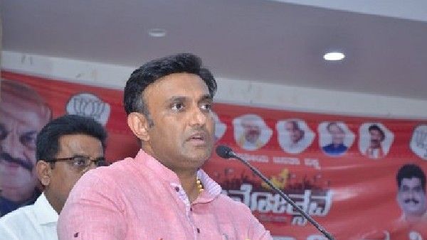 Breaking: ಡಬಲ್ ಎಂಜಿನ್ ಸರ್ಕಾರ ಬೇಕು ಹೊರತು ಡಬಲ್ ಸ್ಟೇರಿಂಗ್ ಸರ್ಕಾರವಲ್ಲ: ಸುಧಾಕರ್