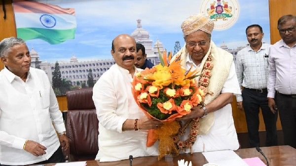 Breaking; ಪಿಣರಾಯಿ ವಿಜಯನ್ ಭೇಟಿಯಾದ ಬಸವರಾಜ ಬೊಮ್ಮಾಯಿ