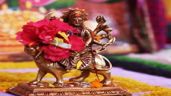 ನವರಾತ್ರಿ 2022: ಕುಲದೇವಿ ಪೂಜೆ ನವರಾತ್ರಿ ವೇಳೆ ಏಕೆ ಅಗತ್ಯ? 