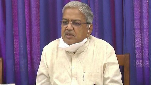 ವಿಜಯಪುರದ ಕುಡಿಯುವ ನೀರಿನ ಸಮಸ್ಯೆ ಬಗೆಹರಿಸಲು ಬದ್ಧ: ಗೋವಿಂದ ಕಾರಜೋಳ