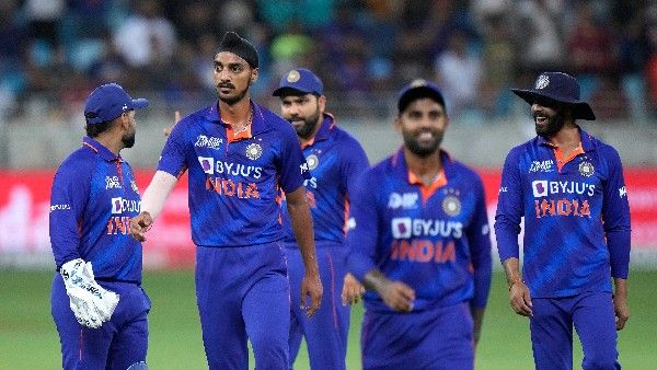 Asia Cup 2022: ಪಾಕಿಸ್ತಾನ ವಿರುದ್ಧ ಪಂದ್ಯದಲ್ಲಿ ಟೀಂ ಇಂಡಿಯಾದಲ್ಲಿ ಹಲವು ಬದಲಾವಣೆ ಸಾಧ್ಯತೆ