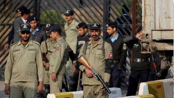 ಪಾಕಿಸ್ತಾನ; ಚೀನೀಯರ ಮೇಲೆ ಉಗ್ರ ದಾಳಿ; ಒಬ್ಬ ಸಾವು; ಇಬ್ಬರಿಗೆ ಗಾಯ