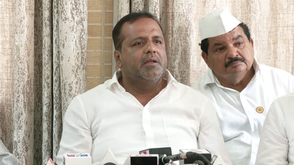 ಪಿಎಫ್ಐ ನಾಯಕರ ಮೇಲಿನ ಕೇಸ್ ಹಿಂಪಡೆದ ದಾಖಲೆ ಇದ್ದರೆ ಬಹಿರಂಗಪಡಿಸಿ; ಬಿಜೆಪಿಗೆ ಯುಟಿ ಖಾದರ್ ಸವಾಲ್