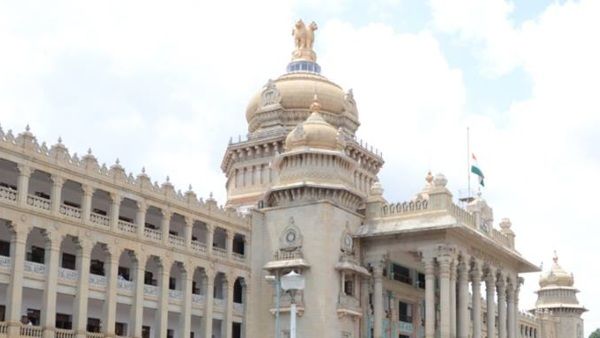 ಕರ್ನಾಟಕ; ಒಟ್ಟು ಮಂಜೂರಾಗಿರುವ, ಖಾಲಿ ಇರುವ ಹುದ್ದೆಗಳ ವಿವರ 