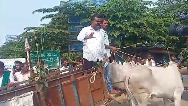 ಕಬ್ಬಿನ ದರ ಹೆಚ್ಚಳ ಮಾಡದಿದ್ರೆ ಉಗ್ರ ಹೋರಾಟ; ಮಂಡ್ಯದಲ್ಲಿ ಸಿಡಿದೆದ್ದ ರೈತರು