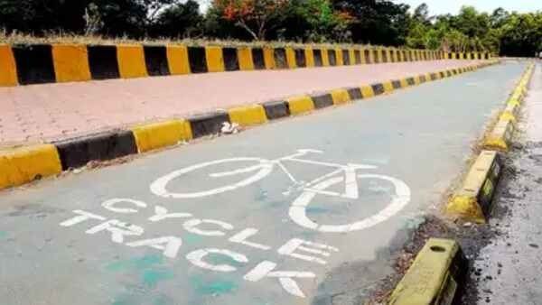 ಪಂಜಾಬ್ ಟು ದೆಹಲಿ: ನೆಚ್ಚಿನ ಯೂಟ್ಯೂಬರ್ ಭೇಟಿಗೆ ಬಾಲಕನ 250 ಕಿ.ಮೀ ಸೈಕಲ್ ಸವಾರಿ