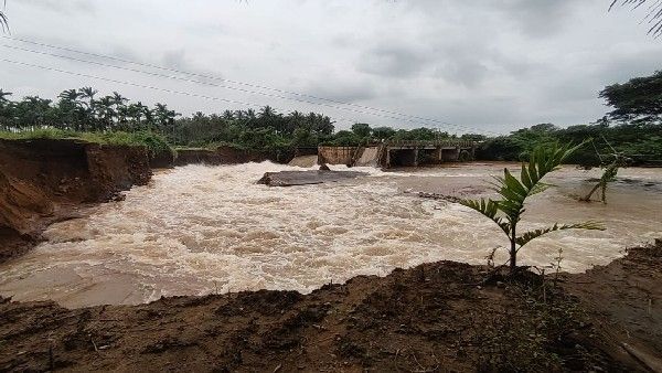 ದಾವಣಗೆರೆಗೆ ನೀರು ಪೂರೈಕೆ ಮಾಡುವ ತೂಗು ತೊಟ್ಟಿಲು ಕುಸಿತ: ಜಿಲ್ಲಾಧಿಕಾರಿ ಭರವಸೆ ಏನು?