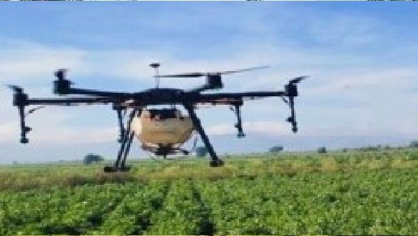 ರಾಯಚೂರು ಕೃಷಿ ವಿಶ್ವವಿದ್ಯಾಲಯಕ್ಕೆ ಡ್ರೋನ್ ಕಾಣಿಕೆ; ಡ್ರೋನ್‌ ವಿಶೇಷತೆ ಏನು?