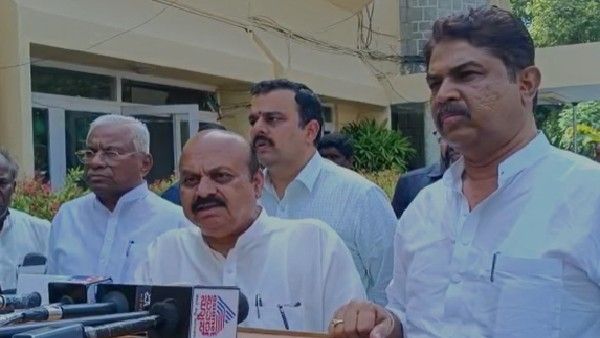 Breaking: ಡಾ.ಪುನೀತ್ ರಾಜ್‌ಕುಮಾರ್‌: ನವೆಂಬರ್ 1 ರಂದು 'ಕರ್ನಾಟಕ ರತ್ನ' ಪ್ರಶಸ್ತಿ ಪ್ರದಾನ: ಸಿಎಂ