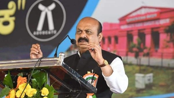 ಚಿತ್ರದುರ್ಗ ಮೂಲಕ ತುಮಕೂರು- ದಾವಣಗೆರೆ ರೈಲ್ವೆ ಮಾರ್ಗಕ್ಕೆ ಕ್ರಮ: ಸಿಎಂ ಬೊಮ್ಮಾಯಿ