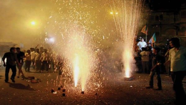 ಮಧ್ಯಪ್ರದೇಶ: ಬೆಂಕಿ ಚೆಂಡು ಎಸೆತ ಆಚರಣೆ ವೇಳೆ 30 ಮಂದಿಗೆ ಗಾಯ