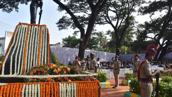 ಹುಬ್ಬಳ್ಳಿ; ಚೀನಾ ಗಡಿಯಲ್ಲಿ ಹುತಾತ್ಮರಾಗಿದ್ದ ಪೊಲೀಸರ ಸ್ಮರಣೆ