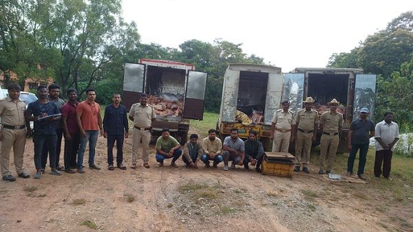 ಕಾರವಾರ; 2,220 ಕೆ.ಜಿ ಗೋಮಾಂಸ ಸಾಗಾಟ; ಐವರು ಆರೋಪಿಗಳು ಅಂದರ್