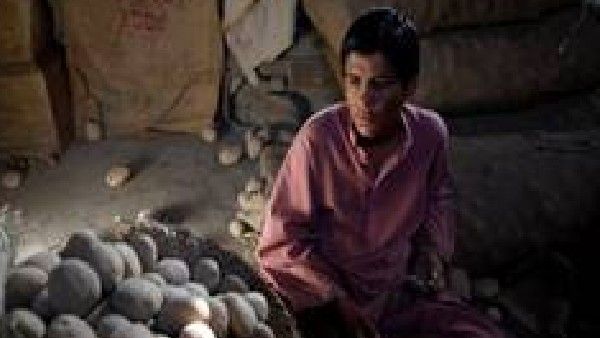 ಹೆಚ್ಚಿದ ಹಣದುಬ್ಬರ: ಆರ್ಥಿಕ ಹೊಡೆತದಿಂದ ಪಾಕಿಸ್ತಾನ ತತ್ತರ