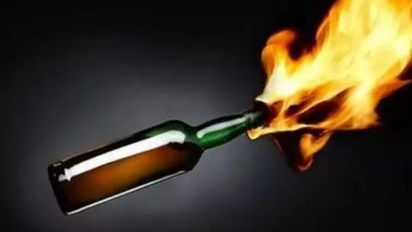 ಮಡಿಕೆರಿಯಲ್ಲಿ ಹಿಂದೂಗಳಿರುವ ಕಡೆ ಪೆಟ್ರೋಲ್ ಬಾಂಬ್ ಬೆದರಿಕೆ; ಇಬ್ಬರ ಬಂಧನ