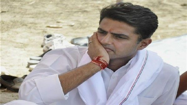 ಸೋನಿಯಾ ಗಾಂಧಿ ಮುಂದೆ ಮಂಡಿಯೂರಿದರೇ ಸಚಿನ್ ಪೈಲಟ್: ಅಸಲಿಯತ್ತೇನು?