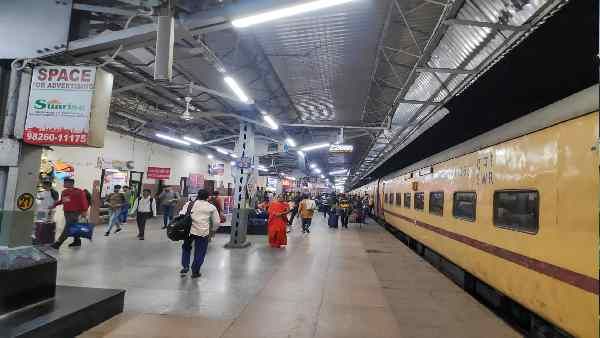 ಹಣ ಪಾವತಿಸದೆ ರೈಲು ಟಿಕೆಟ್ ಬುಕ್ ಮಾಡಿ: IRCTCನಿಂದ ಮೊದಲು ಪ್ರಯಾಣ ನಂತರ ಹಣ ಸೌಲಭ್ಯ