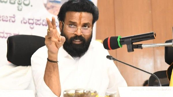 ಜೋಳ ಖರೀದಿ ಹಗರಣ: ತನಿಖೆ ಚುರುಕುಗೊಳಿಸುವಂತೆ ಶ್ರೀರಾಮುಲು ಸೂಚನೆ