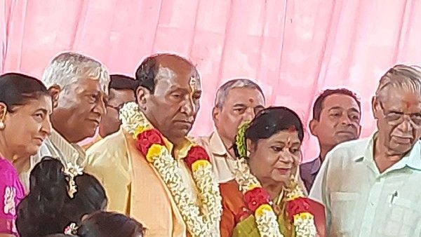 ಹುಬ್ಬಳ್ಳಿ: 75ರ ವಯಸ್ಸಿನಲ್ಲಿ ಪತ್ನಿಯ ಅಕ್ಕನನ್ನೇ ಎರಡನೇ ಮದುವೆಯಾದ ಮಾಜಿ ಮೇಯರ್‌