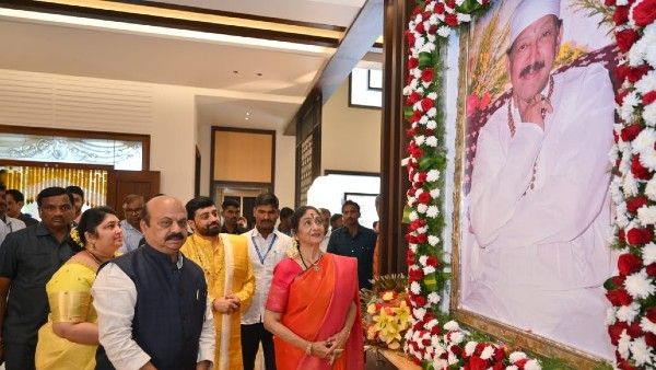 ಸಾಹಸಸಿಂಹ ವಿಷ್ಣುವರ್ಧನ್ ಮನೆ ನವೀಕರಣ, ಗೃಹಪ್ರವೇಶದಲ್ಲಿ ಸಿಎಂ ಭಾಗಿ