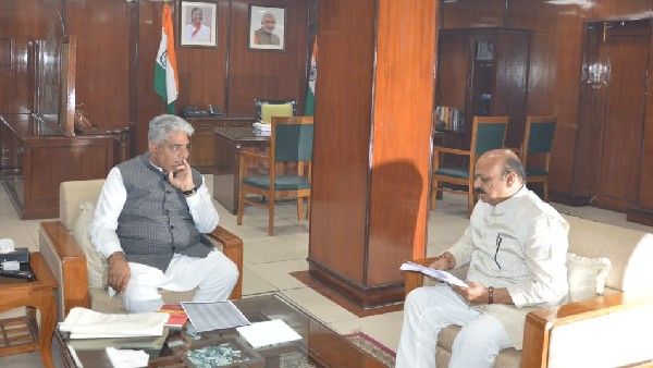 ಭೂಮಿ ಹಸ್ತಾಂತರಿಸಿ, ಪರಿಸರ ಸೂಕ್ಷ್ಮ ವಲಯವೆಂದು ಘೋಷಿಸಿ: ಬೊಮ್ಮಾಯಿ