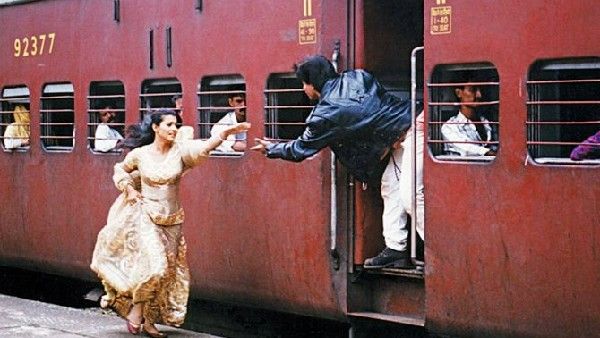 ಚಲನಚಿತ್ರಗಳಲ್ಲಿ ಚಿತ್ರಿಸಿದ ಭಾರತದ ರೈಲ್ವೆ ನಿಲ್ದಾಣಗಳು ಇಲ್ಲಿವೆ ನೋಡಿ..