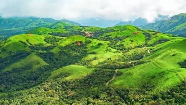 ನವೆಂಬರ್-ಡಿಸೆಂಬರ್‌ನಲ್ಲಿ ಭೇಟಿ ನೀಡಬೇಕಿರುವ ಕರ್ನಾಟಕದ ಪ್ರವಾಸಿ ಸ್ಥಳಗಳು