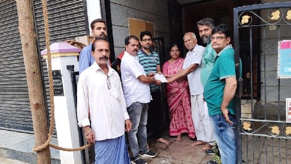 ಮನೆಯ ಬಾಗಿಲಿಗೆ ನಿಮ್ಮ ಸೇವಕ: ದಾವಣಗೆರೆ ಪಾಲಿಕೆ ಸದಸ್ಯನ ವಿನೂತನ ಕಾರ್ಯ