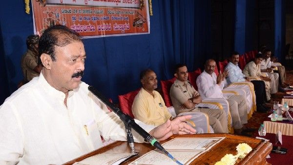 ಪ್ರತಿ ಸ್ವಸಹಾಯ ಸಂಘಕ್ಕೂ ತಲಾ 10 ಸಾವಿರ ಸಹಾಯಧನ: ಮಂಡ್ಯದಲ್ಲಿ ನಾರಾಯಣಗೌಡ ಭರವಸೆ