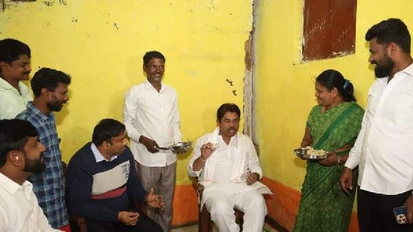 50 ಸಾವಿರ ಕುಟುಂಬಗಳಿಗೆ ನಿವೇಶನ ಕೊಡುತ್ತೇವೆ: ಹೊಸಹಳ್ಳಿಯ ಗಿರಿಜನರಿಗೆ ಆರ್‌.ಅಶೋಕ್‌ ಭರವಸೆ