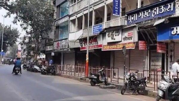 ಪುಣೆ ಬಂದ್: ಮಹಾ ವಿಕಾಸ್ ಅಘಾಡಿಯಿಂದ ಮೌನ ಮೆರವಣಿಗೆ - ರಸ್ತೆಗಳು ಬಂದ್