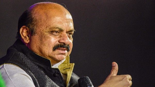 ಮುಖ್ಯಮಂತ್ರಿ ಬೊಮ್ಮಾಯಿ ಎಚ್ಚರಿಕೆ ಬಳಿಕ ಬೆಳಗಾವಿ ಭೇಟಿ ಮುಂದೂಡಿದ ಮಹಾರಾಷ್ಟ್ರ ಸಚಿವರು