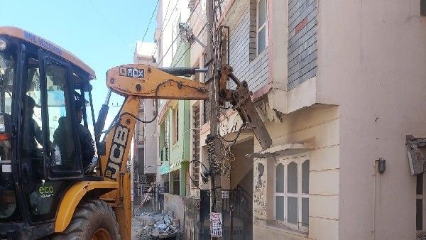 BBMP Demolition drive: ಆರು ಕಡೆ ರಾಜಕಾಲುವೆ ಒತ್ತುವರಿ ತೆರವು