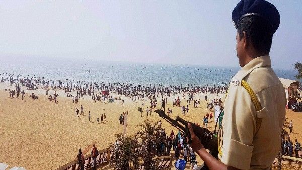 ಹೊಸ ವರ್ಷದ ಆಚರಣೆ: ಗೋವಾದಲ್ಲಿ ಜನರ ದಂಡು, ದಾಖಲೆಯ ವಿಮಾನಗಳು!