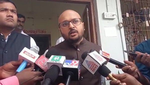 99 ಸಾವಿರ ನಕಲಿ ಮತಗಳನ್ನು ಡಿಲೀಟ್ ಮಾಡಿದ್ದೇವೆ: ಹುಬ್ಬಳ್ಳಿ ಜಿಲ್ಲಾಧಿಕಾರಿ ಸ್ಪಷ್ಟನೆ