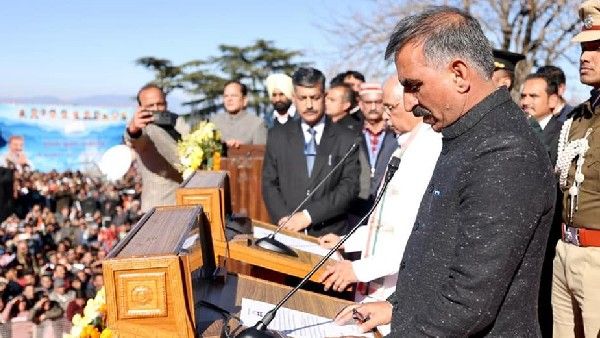 Breaking; ಹಿಮಾಚಲ ಸಿಎಂ ಆಗಿ ಸುಖ್ವಿಂದರ್ ಸಿಂಗ್ ಸುಖು ಪ್ರಮಾಣ ವಚನ