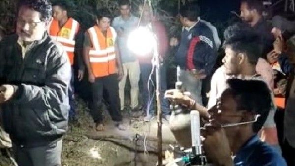 ಮಧ್ಯಪ್ರದೇಶ: ಬೋರ್‌ವೆಲ್‌ಗೆ ಬಿದ್ದ 8 ವರ್ಷದ ಬಾಲಕ- ರಕ್ಷಣಾ ಕಾರ್ಯಚರಣೆ ಆರಂಭ