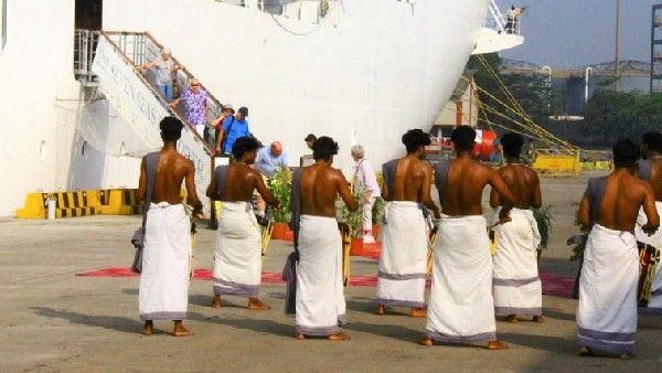 ವಿದೇಶದಿಂದ ಮಂಗಳೂರು ಬಂದರಿಗೆ ಬಂದ ಎರಡನೇ ಐಷಾರಾಮಿ ಹಡಗು